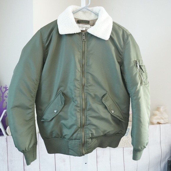 H&M sz XS L.O.G.G. Olive Green Puffer Jacket - Picture 1 of 10